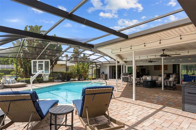 3131 GLENEAGLES DRIVE E, Clearwater, FL 33761