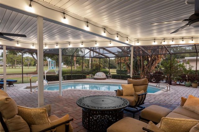3131 GLENEAGLES DRIVE E, Clearwater, FL 33761