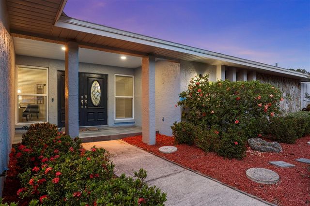 3131 GLENEAGLES DRIVE E, Clearwater, FL 33761