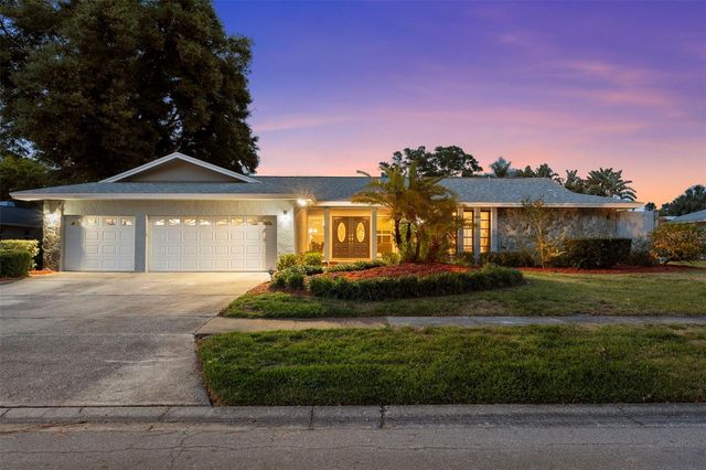 3131 GLENEAGLES DRIVE E, Clearwater, FL 33761