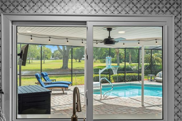 3131 GLENEAGLES DRIVE E, Clearwater, FL 33761