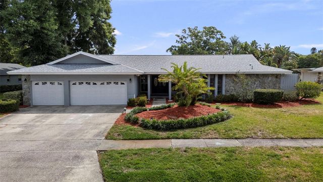 3131 GLENEAGLES DRIVE E, Clearwater, FL 33761