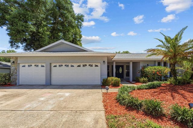 3131 GLENEAGLES DRIVE E, Clearwater, FL 33761
