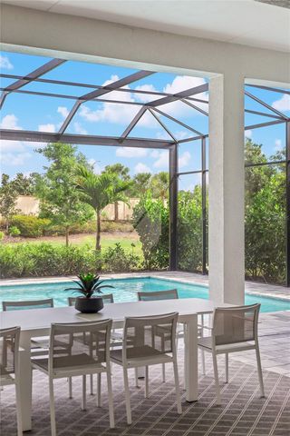 8560 PAVIA WAY, Bradenton, FL 34202