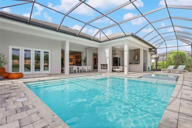 8560 PAVIA WAY, Bradenton, FL 34202