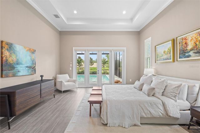 8560 PAVIA WAY, Bradenton, FL 34202