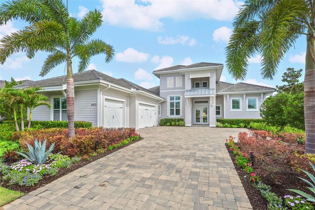 8560 PAVIA WAY, Bradenton, FL 34202