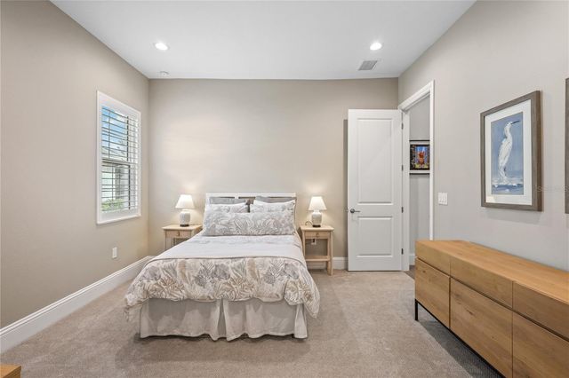 8560 PAVIA WAY, Bradenton, FL 34202