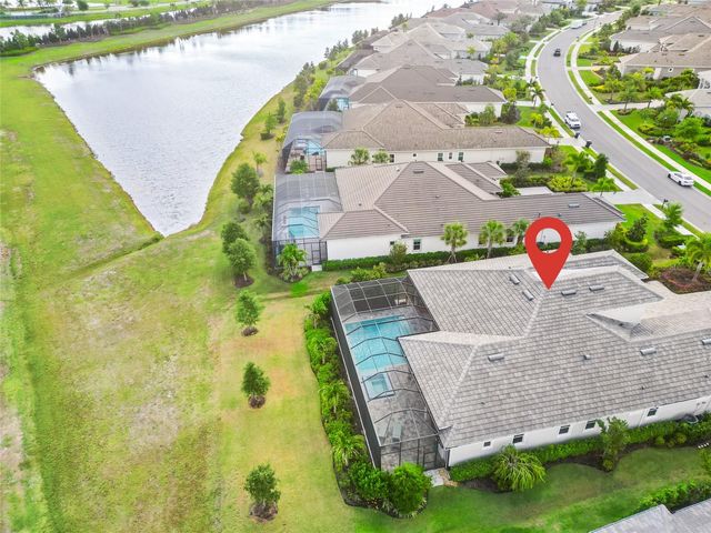 8560 PAVIA WAY, Bradenton, FL 34202