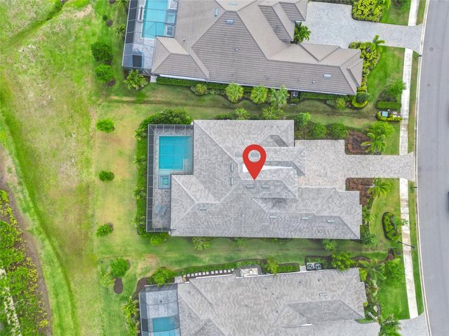 8560 PAVIA WAY, Bradenton, FL 34202