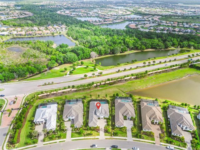 8560 PAVIA WAY, Bradenton, FL 34202