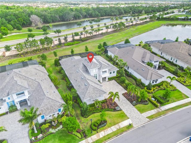 8560 PAVIA WAY, Bradenton, FL 34202