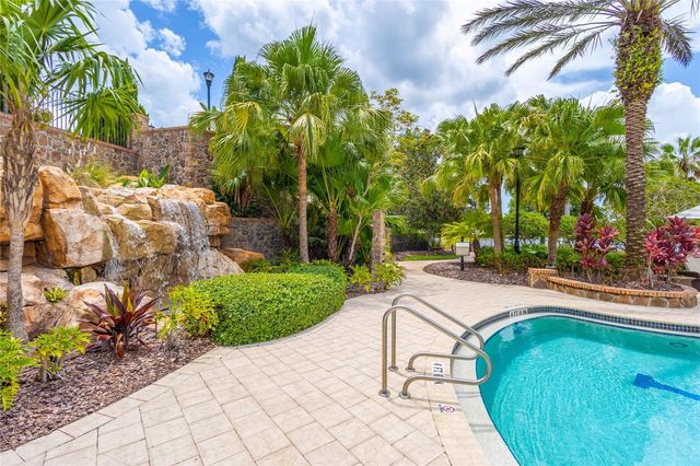 8560 PAVIA WAY, Bradenton, FL 34202