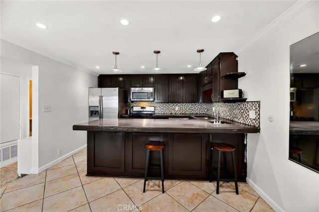 2501 S El Camino Real 204, San Clemente, CA 92672