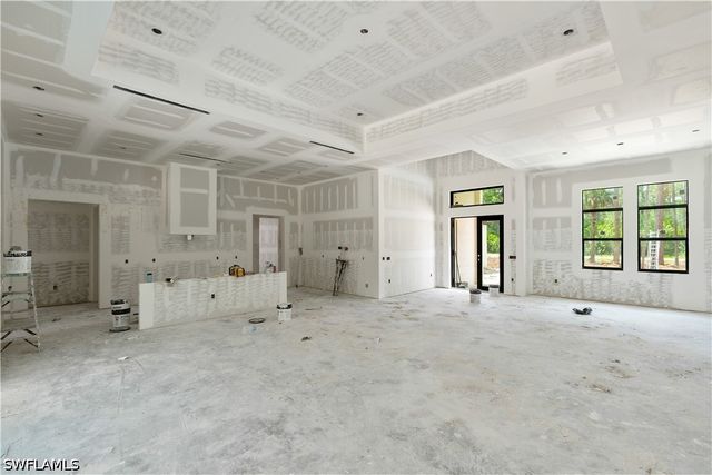3191 16th AVE NE, Naples, FL 34120