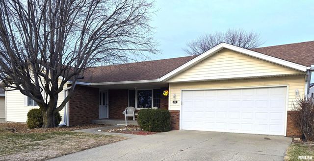 2110 MARIANA Drive, Pekin, IL 61554