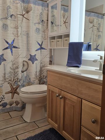 2110 MARIANA Drive, Pekin, IL 61554