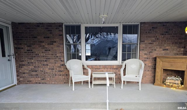 2110 MARIANA Drive, Pekin, IL 61554