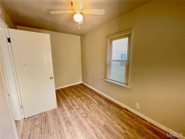 466 Bluff Drive, St Louis, MO 63137