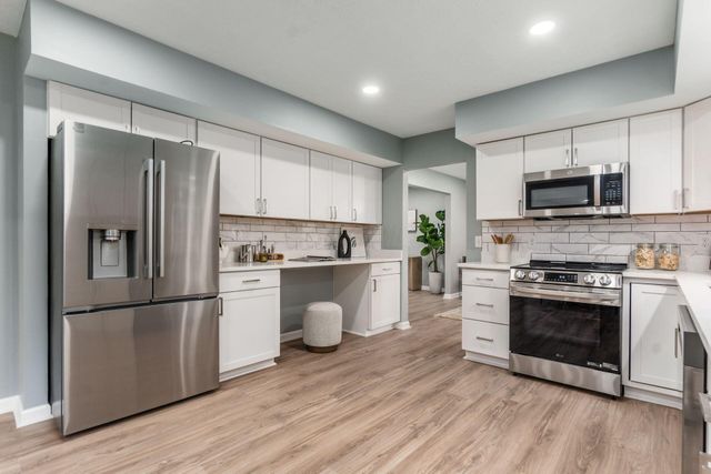 8782 Stonehenge Drive NW, Pickerington, OH 43147