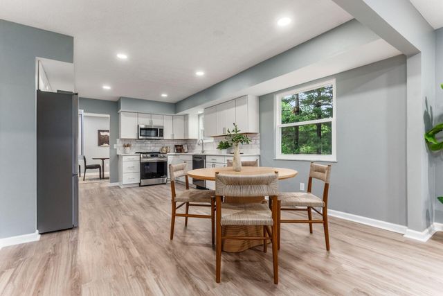 8782 Stonehenge Drive NW, Pickerington, OH 43147