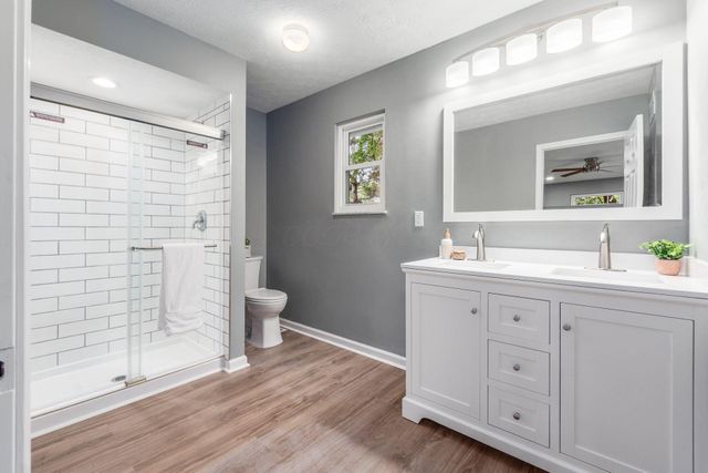 8782 Stonehenge Drive NW, Pickerington, OH 43147