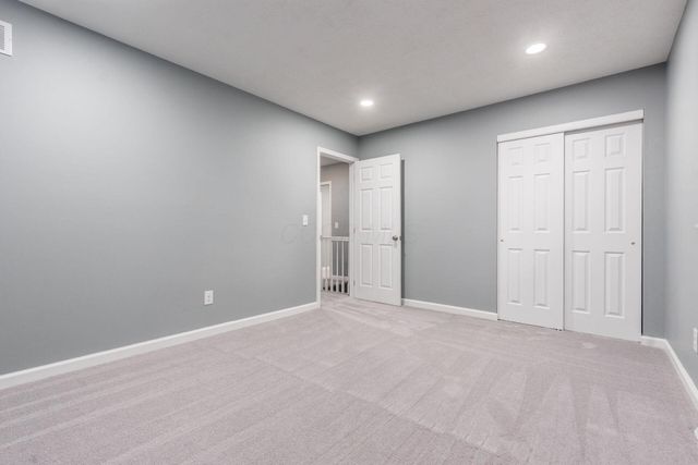 8782 Stonehenge Drive NW, Pickerington, OH 43147