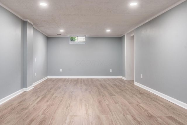 8782 Stonehenge Drive NW, Pickerington, OH 43147