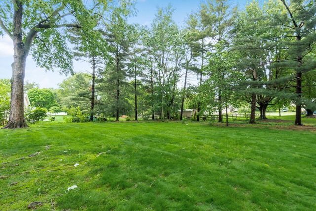 8782 Stonehenge Drive NW, Pickerington, OH 43147