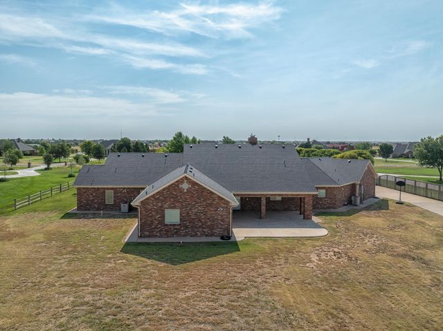 17300 WHITE WING Road, Canyon, TX 79015