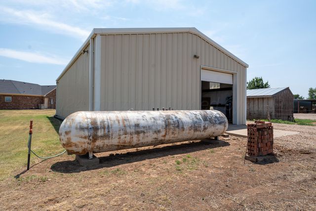 17300 WHITE WING Road, Canyon, TX 79015