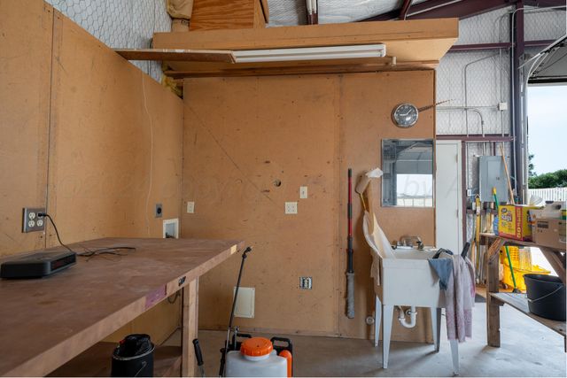 17300 WHITE WING Road, Canyon, TX 79015