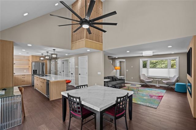 37 Dye Hill Road, Hopkinton, RI 02832