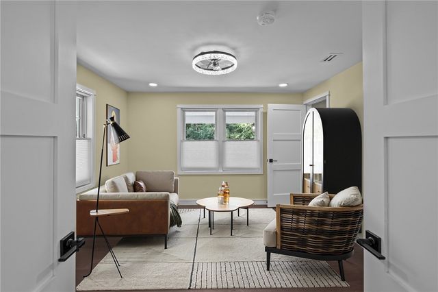 37 Dye Hill Road, Hopkinton, RI 02832