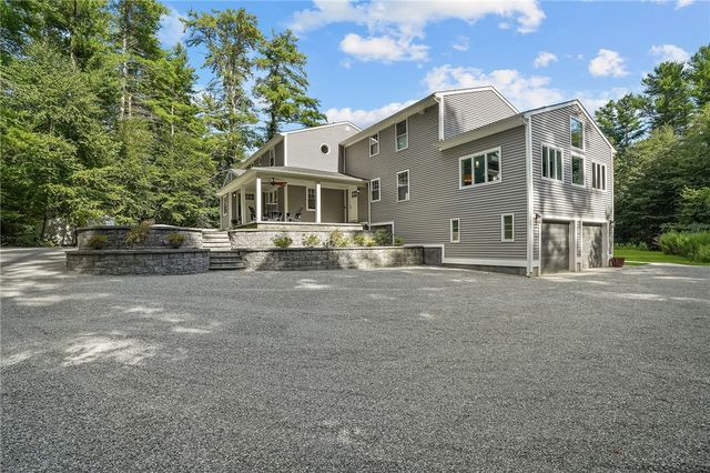37 Dye Hill Road, Hopkinton, RI 02832