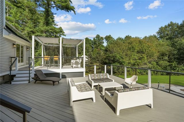 37 Dye Hill Road, Hopkinton, RI 02832