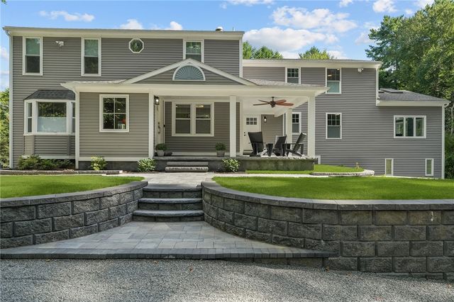 37 Dye Hill Road, Hopkinton, RI 02832