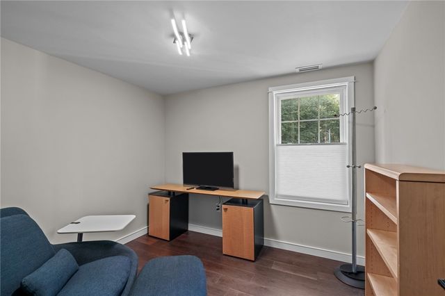 37 Dye Hill Road, Hopkinton, RI 02832