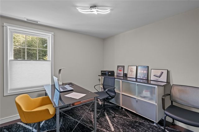 37 Dye Hill Road, Hopkinton, RI 02832