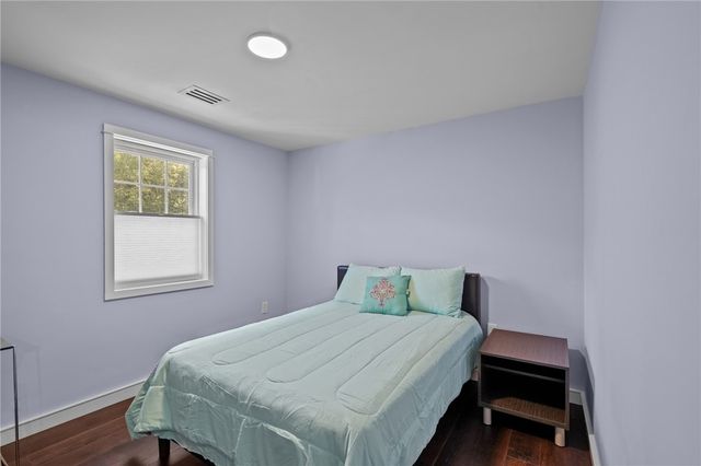 37 Dye Hill Road, Hopkinton, RI 02832