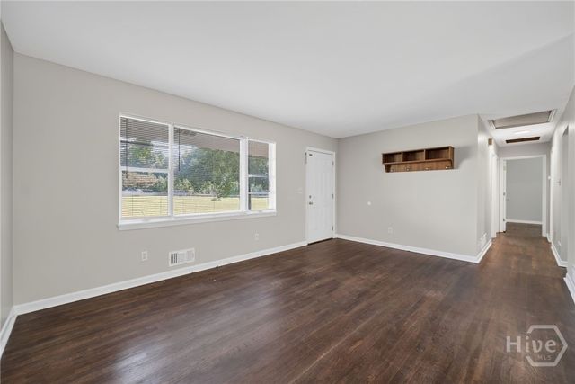 5794 Henry Bailey Road, Sugar Hill, GA 30518