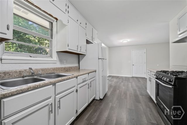 5794 Henry Bailey Road, Sugar Hill, GA 30518