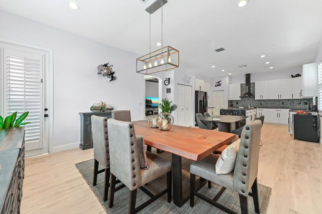 4453 N San Andros, West Palm Beach, FL 33411