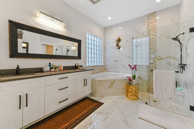 4453 N San Andros, West Palm Beach, FL 33411