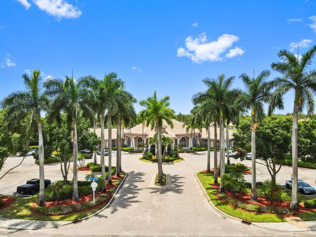 4453 N San Andros, West Palm Beach, FL 33411