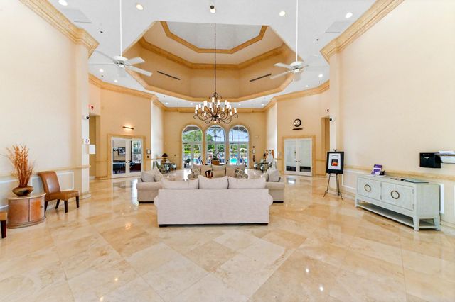 4453 N San Andros, West Palm Beach, FL 33411