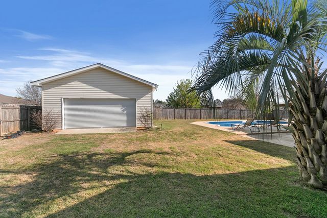 711 Strickland Rd., Headland, AL 36345