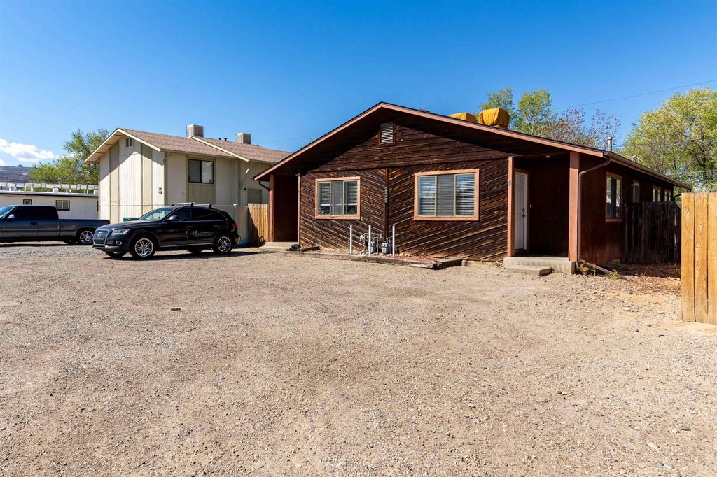 239 S Elm St, Fruita, CO 81521
