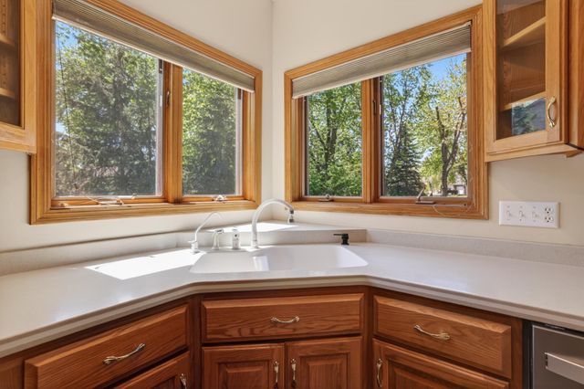 17745 Flagstaff Avenue, Farmington, MN 55024