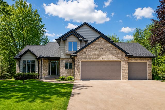 17745 Flagstaff Avenue, Farmington, MN 55024
